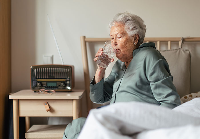 "An Entitled Mother Rips Open The Doors Of My Ambulance, And It Does Not End Well For Her"